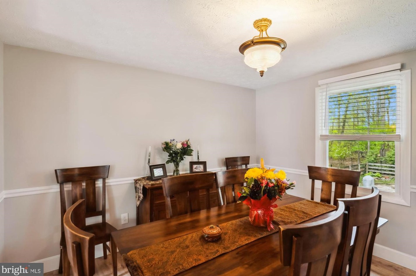 106 Almey Ct, Dulles VA  20164-2836 exterior