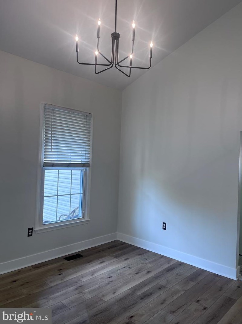 319 Cardinal Glen Cir, Dulles VA  20164-5512 exterior