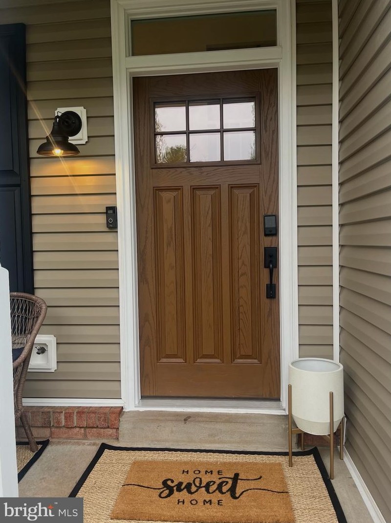 319 Cardinal Glen Cir, Dulles VA  20164-5512 exterior