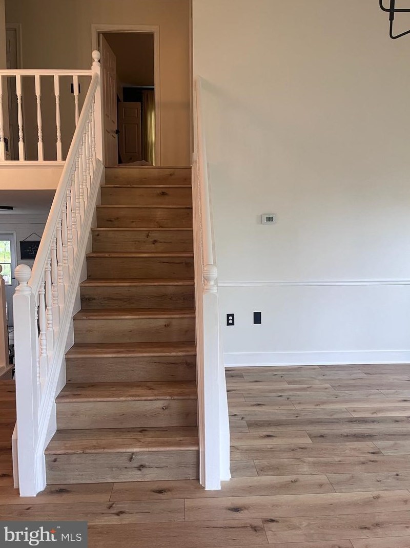 319 Cardinal Glen Cir, Dulles VA  20164-5512 exterior