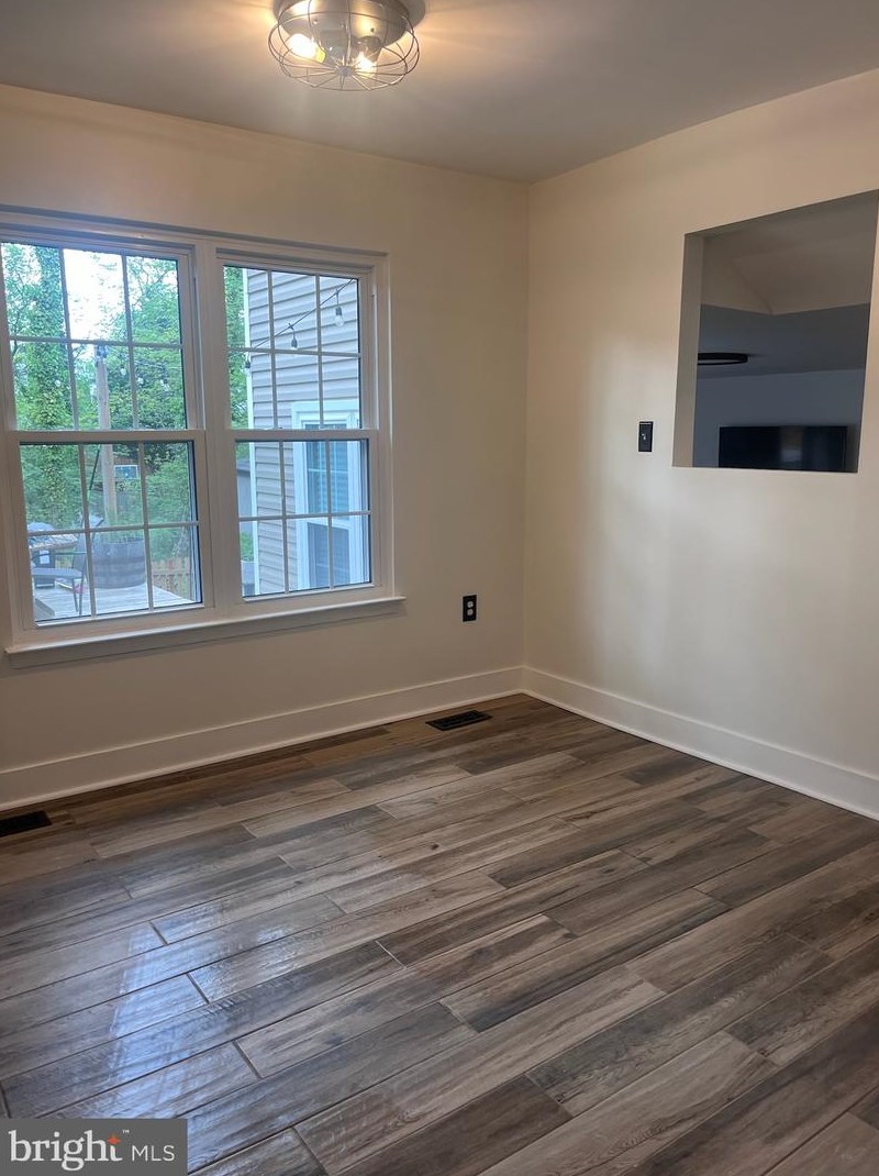 319 Cardinal Glen Cir, Dulles VA  20164-5512 exterior