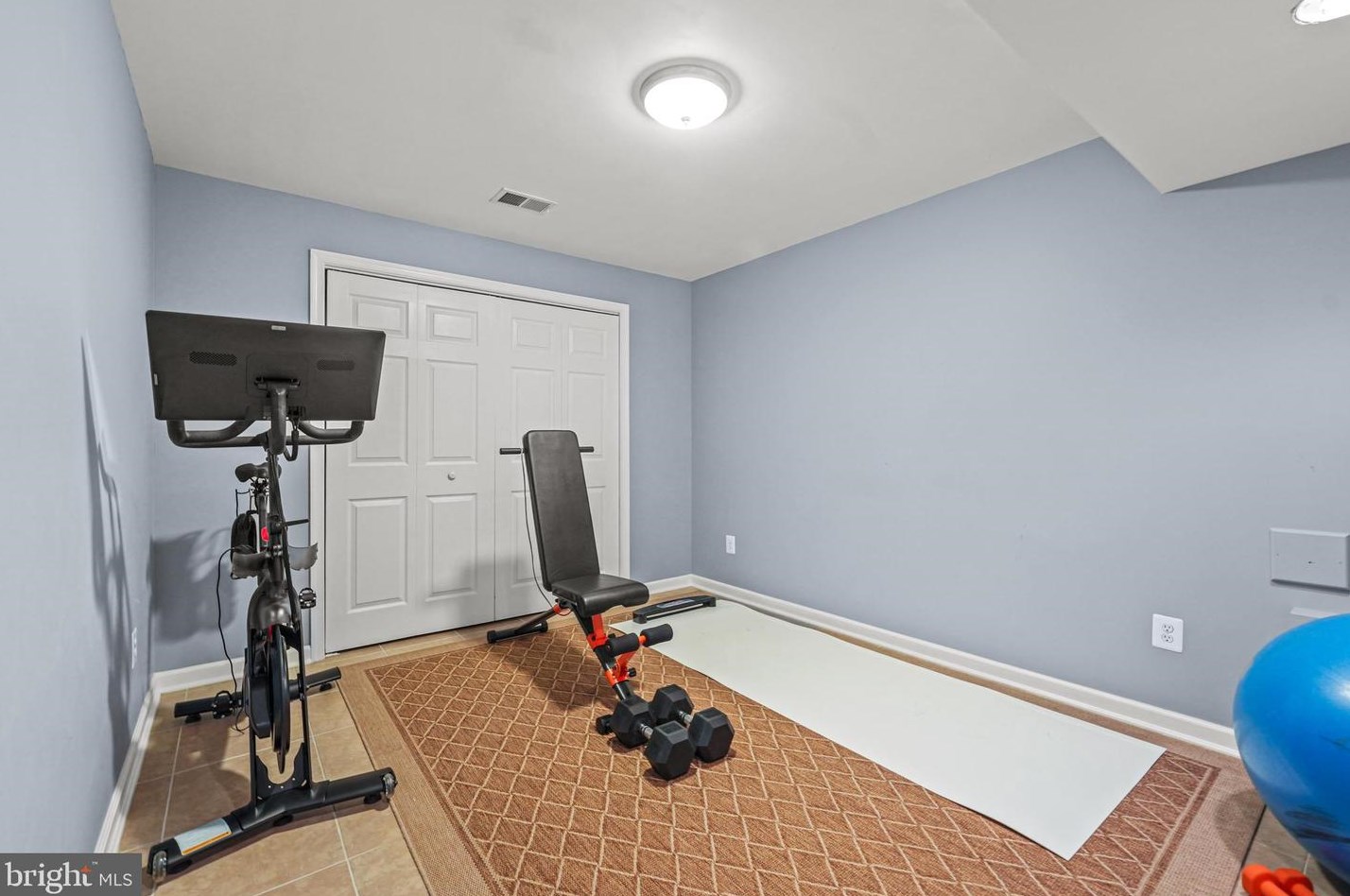 19115 Dalton Points Pl, Leesburg VA 20176-3836 exterior