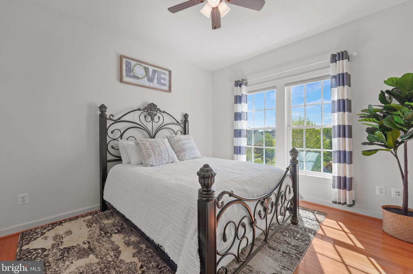 19115 Dalton Points Pl, Leesburg VA 20176-3836 exterior