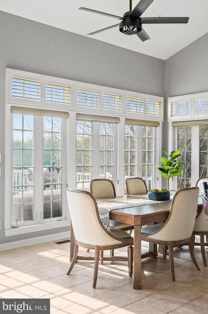 19115 Dalton Points Pl, Leesburg VA 20176-3836 exterior