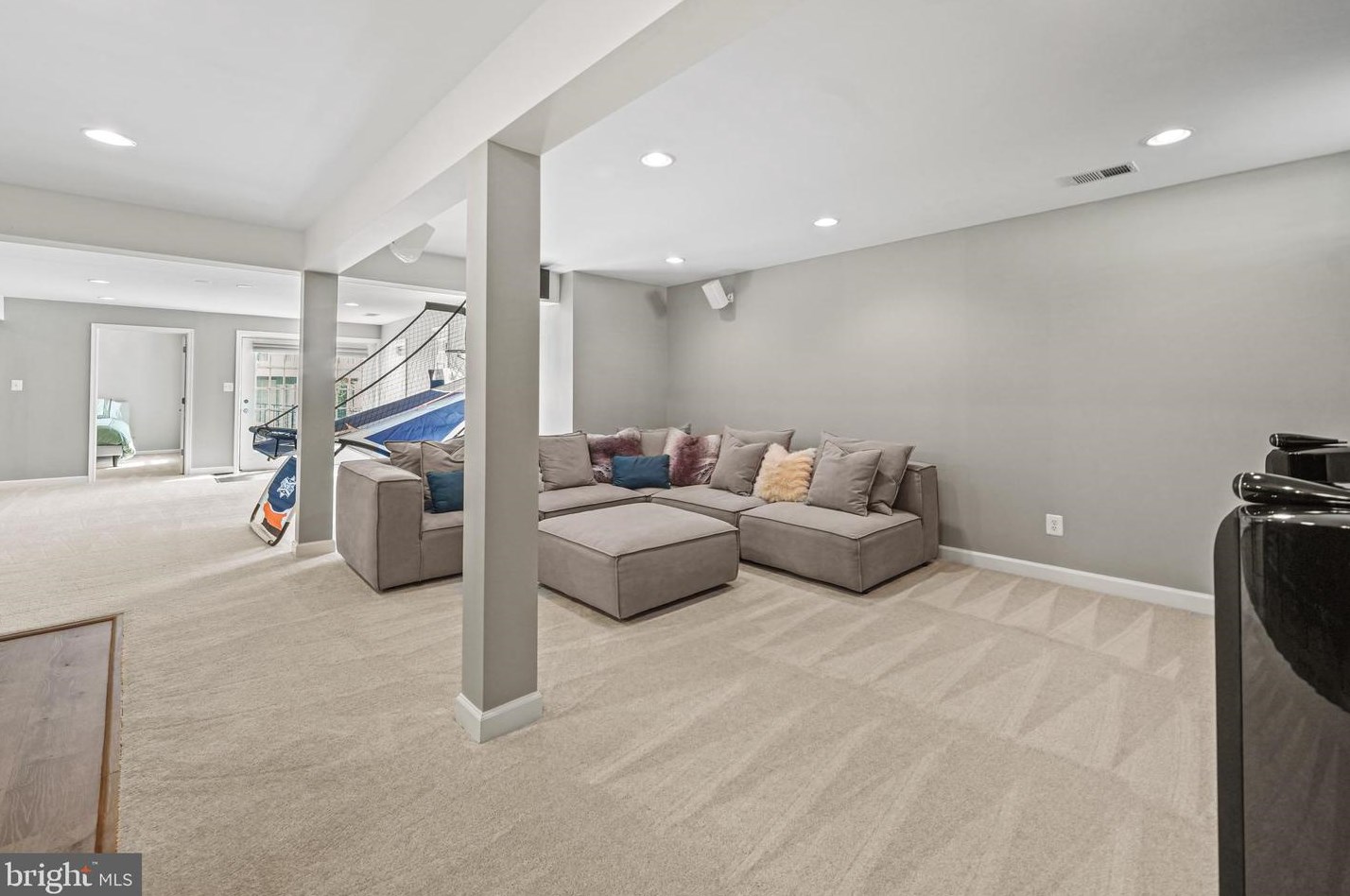 19115 Dalton Points Pl, Leesburg VA 20176-3836 exterior