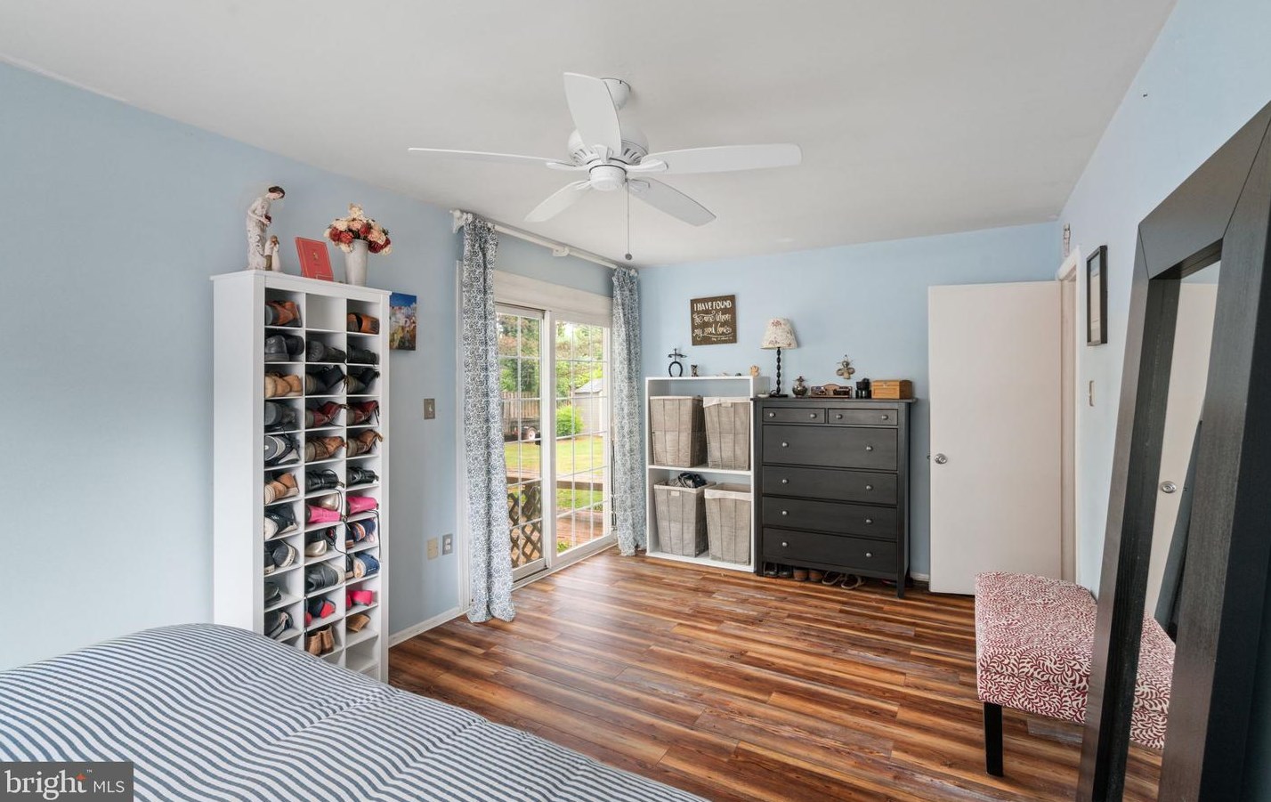 18 Thrush Rd, Dulles VA  20164-1614 exterior
