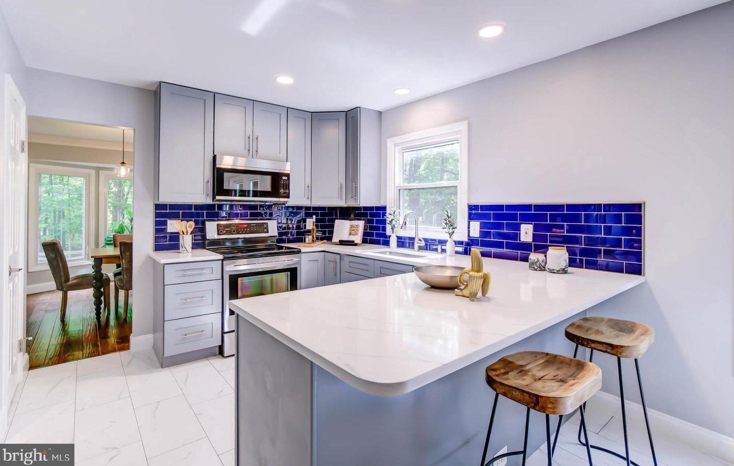 411 Tamarack Ln, Dulles VA  20164-2856 exterior