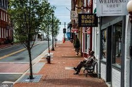 507 Vly Vw Ave, Leesburg VA 20175-2626 exterior