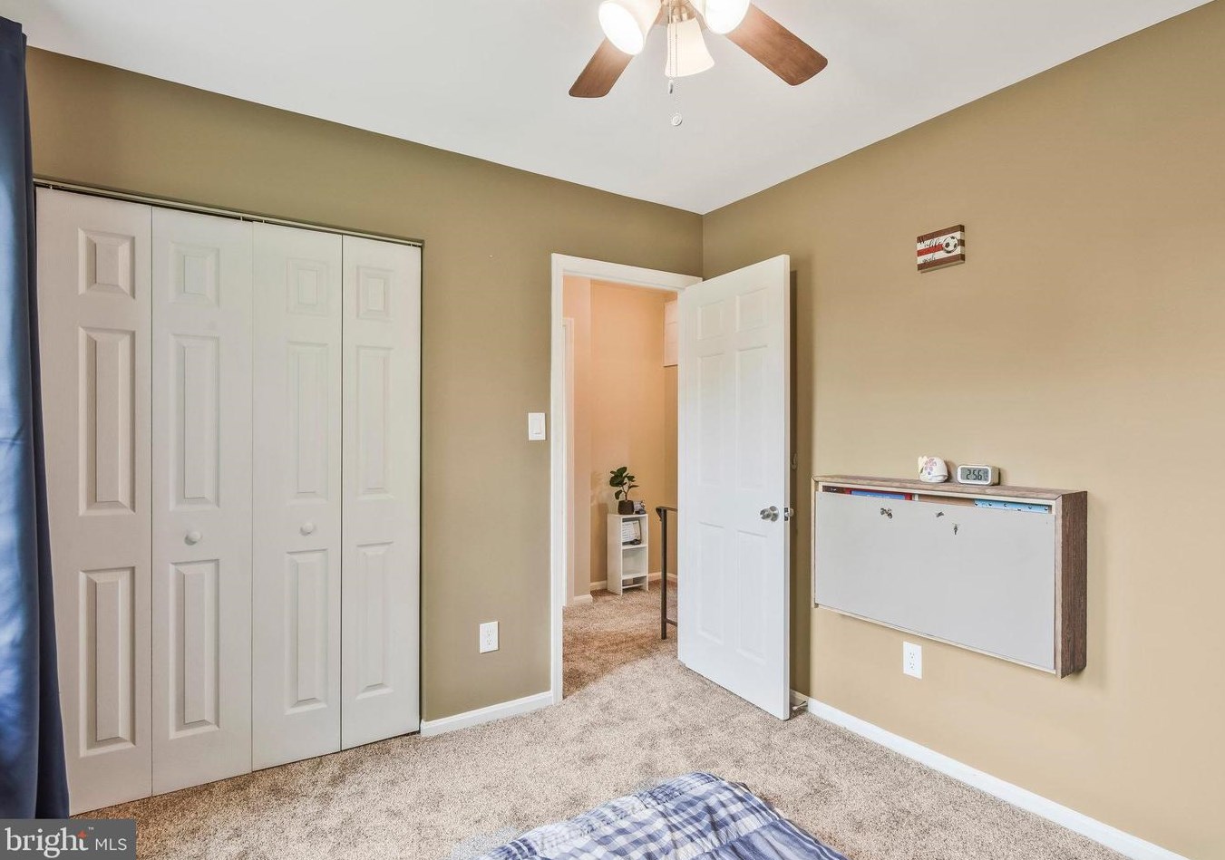 507 Vly Vw Ave, Leesburg VA 20175-2626 exterior