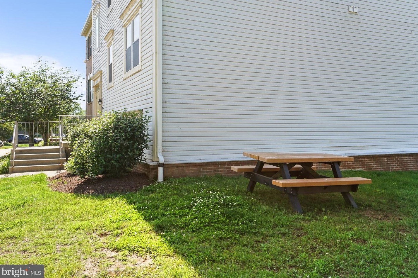 1132 Huntmaster Ter, Leesburg VA  20176-4573 exterior
