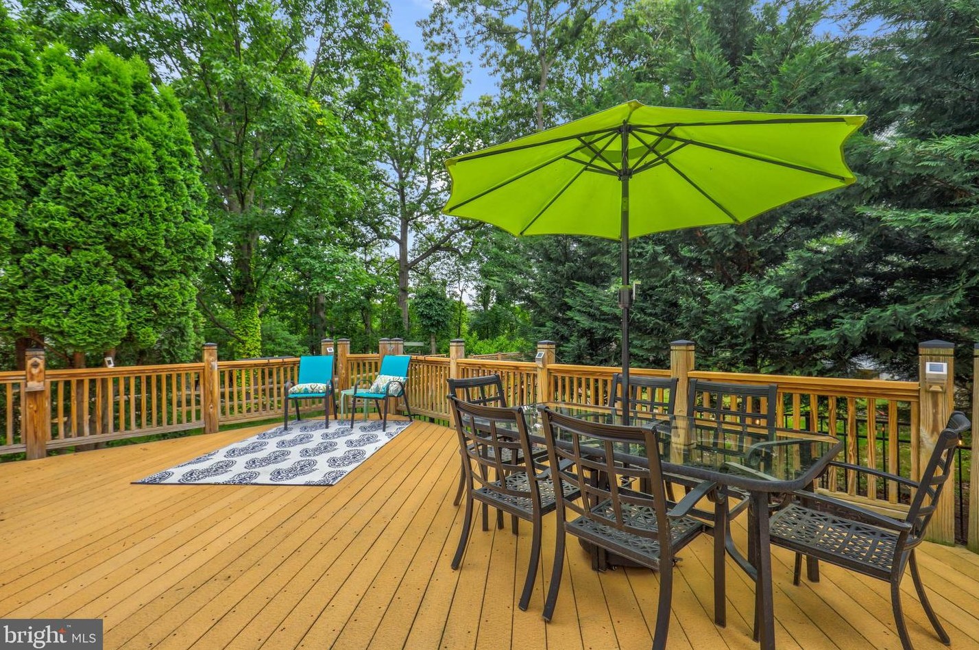 20346 Flushing Mdw Ct, Ashburn VA 20147-3854 exterior