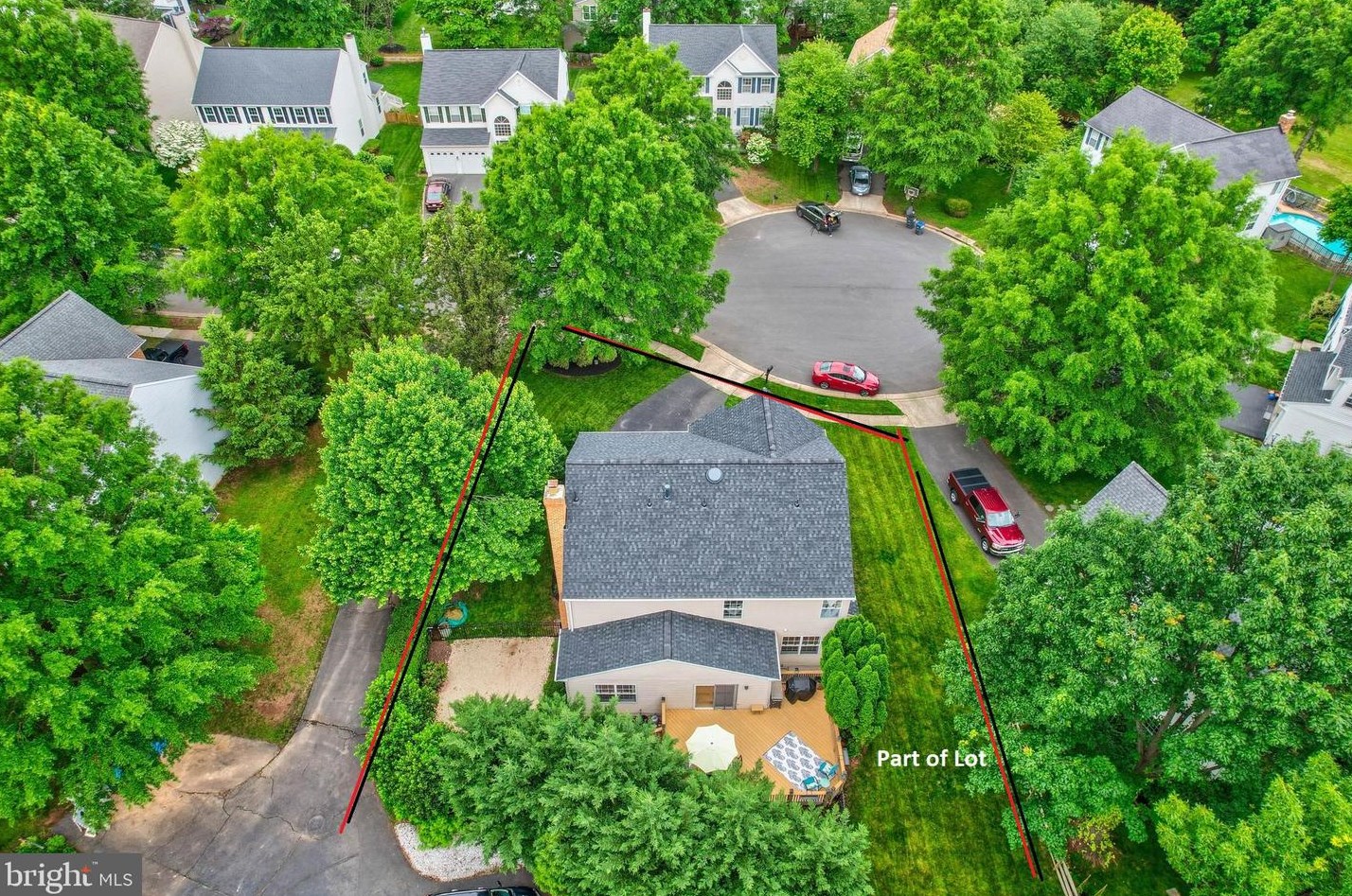 20346 Flushing Mdw Ct, Ashburn VA 20147-3854 exterior