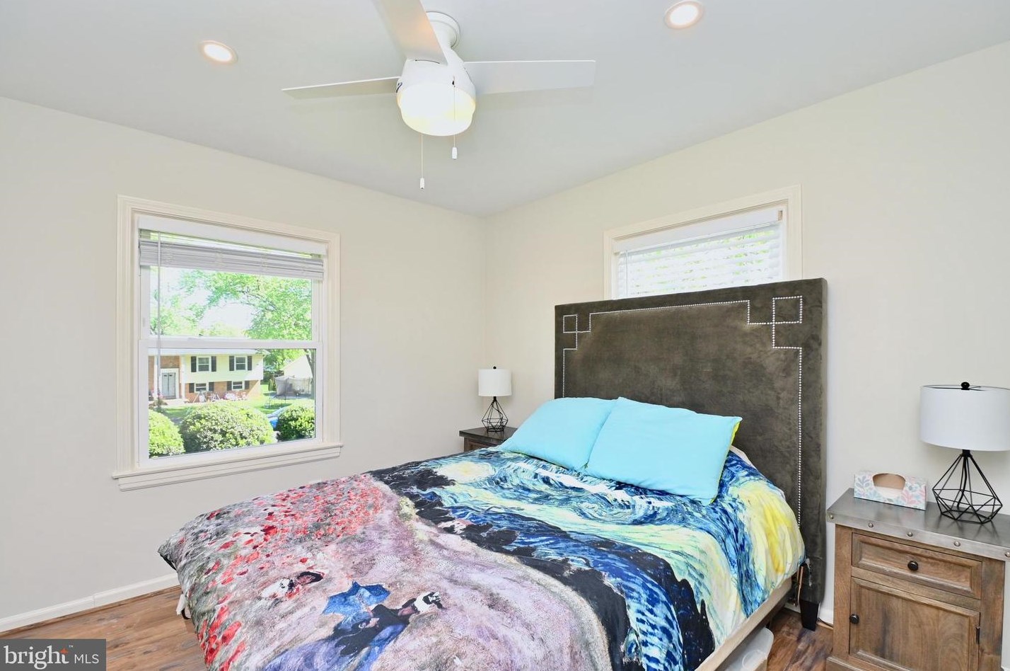 1212 Lee Rd, Dulles VA  20164-2753 exterior