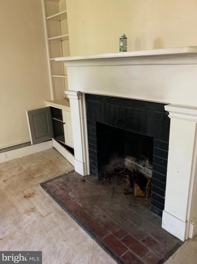 210 Cornwall St, Leesburg VA 20176-2701 exterior