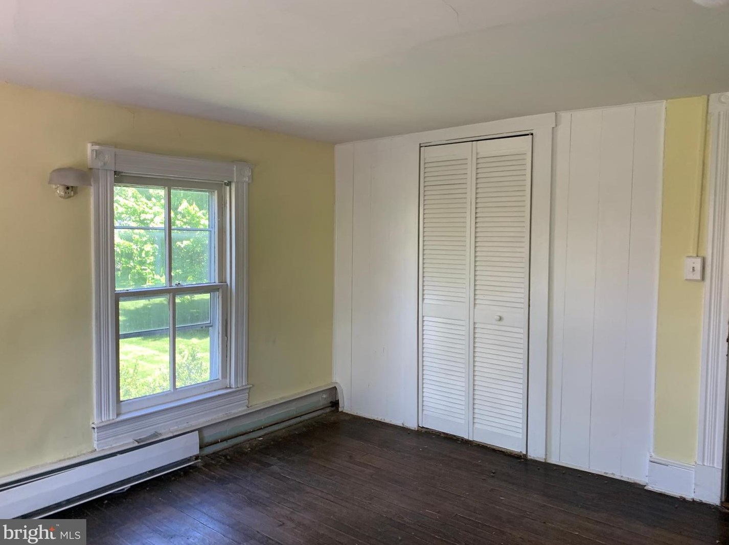 210 Cornwall St, Leesburg VA 20176-2701 exterior