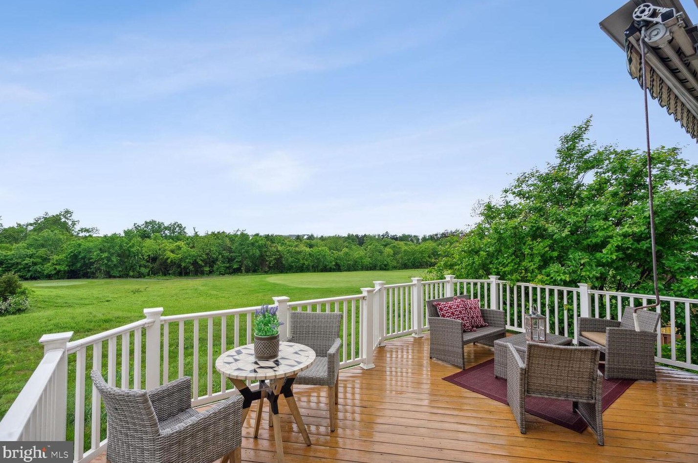 43003 Golf View Dr, Fairfax VA 20152-4449 exterior