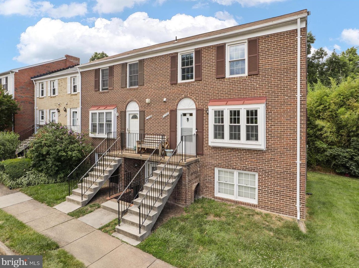 1036 Brixton Ct, Dulles, VA 20164