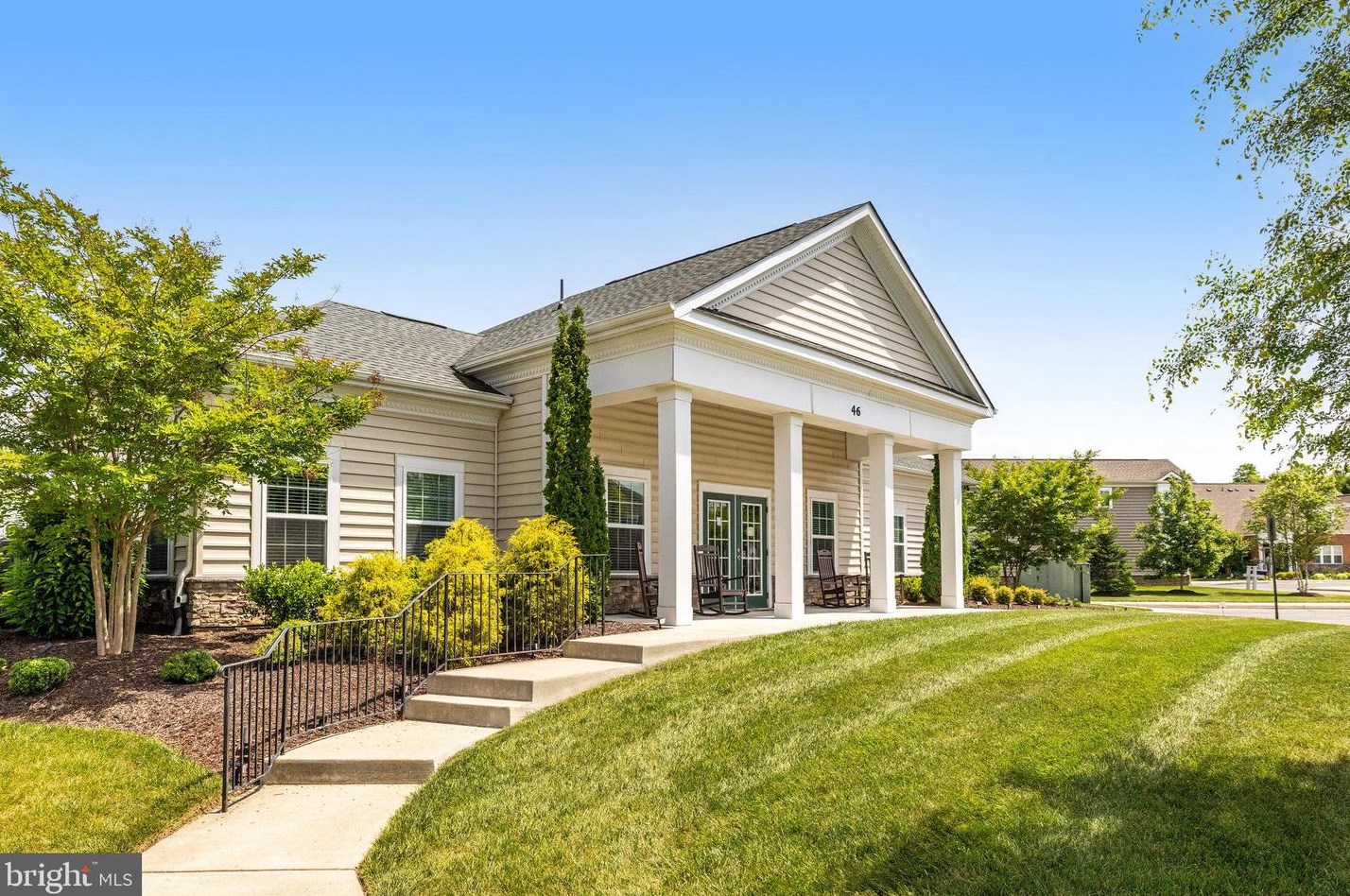 73 Harpers Ml Way, Lovettsville VA  20180-2045 exterior