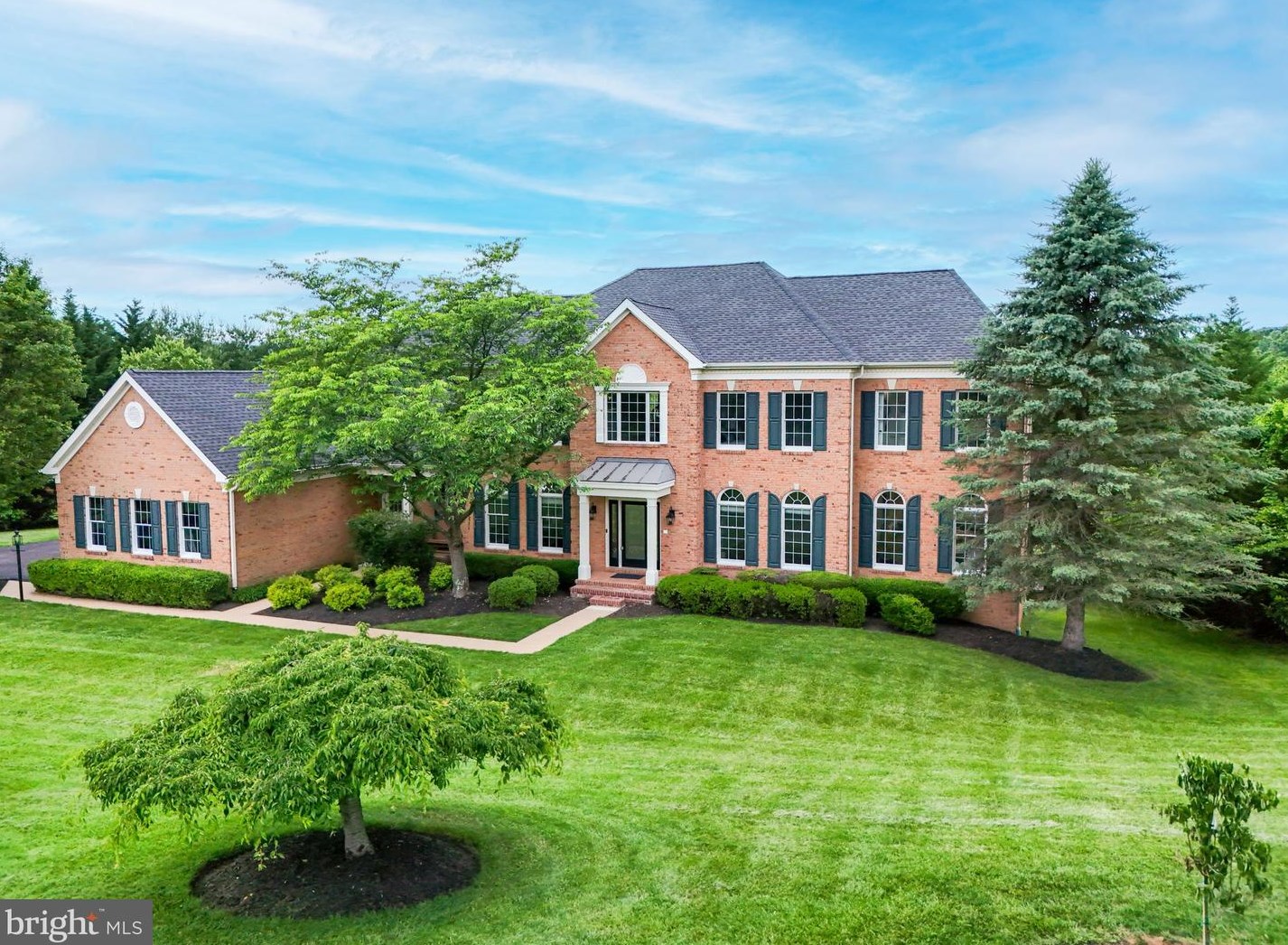 17839 Tobermory Pl, Leesburg VA 20175-7057 exterior