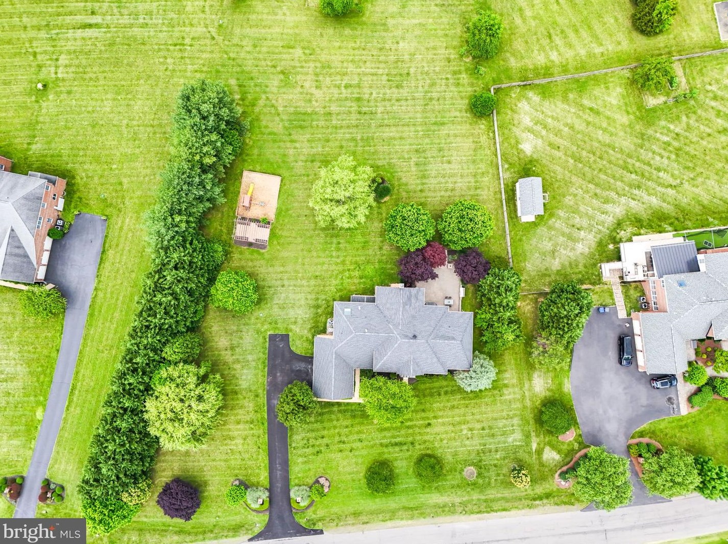 17839 Tobermory Pl, Leesburg VA 20175-7057 exterior