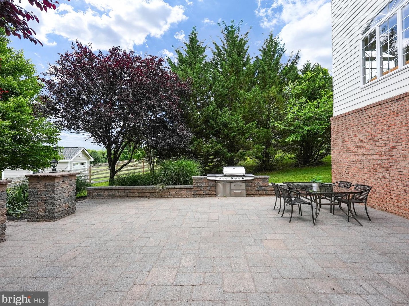 17839 Tobermory Pl, Leesburg VA 20175-7057 exterior