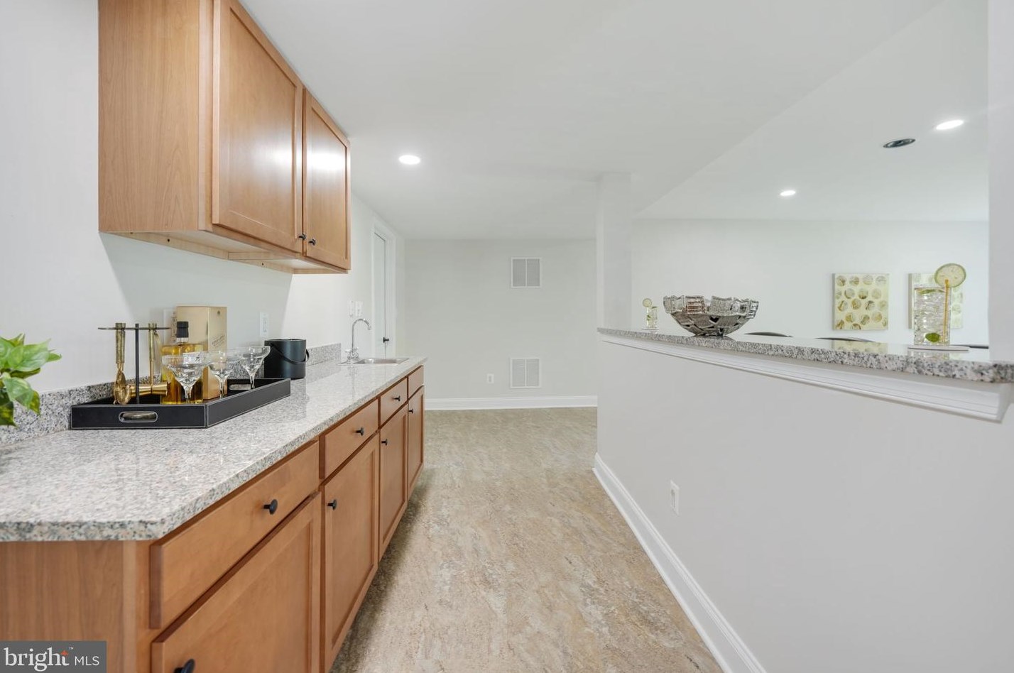 17839 Tobermory Pl, Leesburg VA 20175-7057 exterior