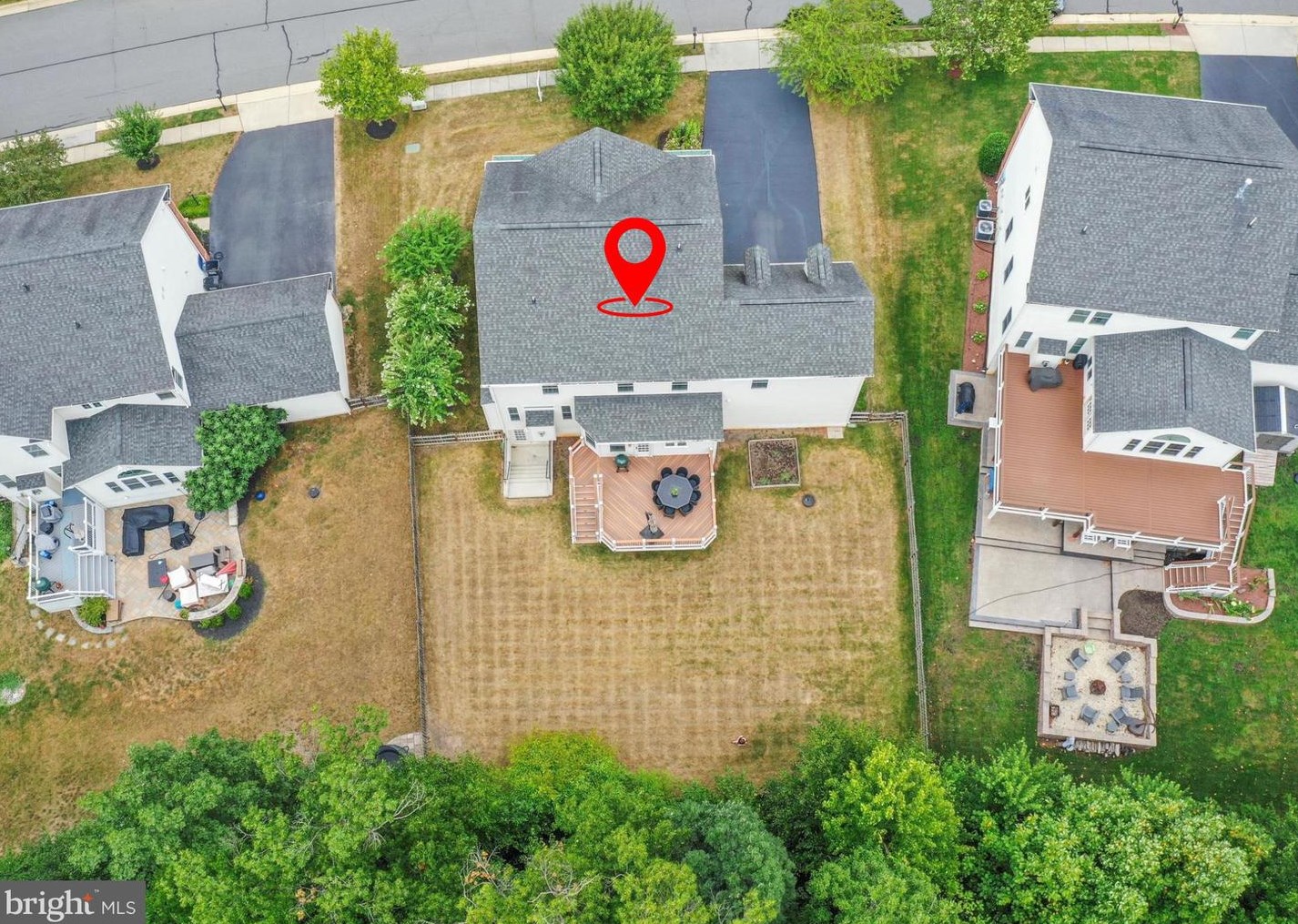 40594 Banshee Dr, Leesburg VA 20175-7514 exterior