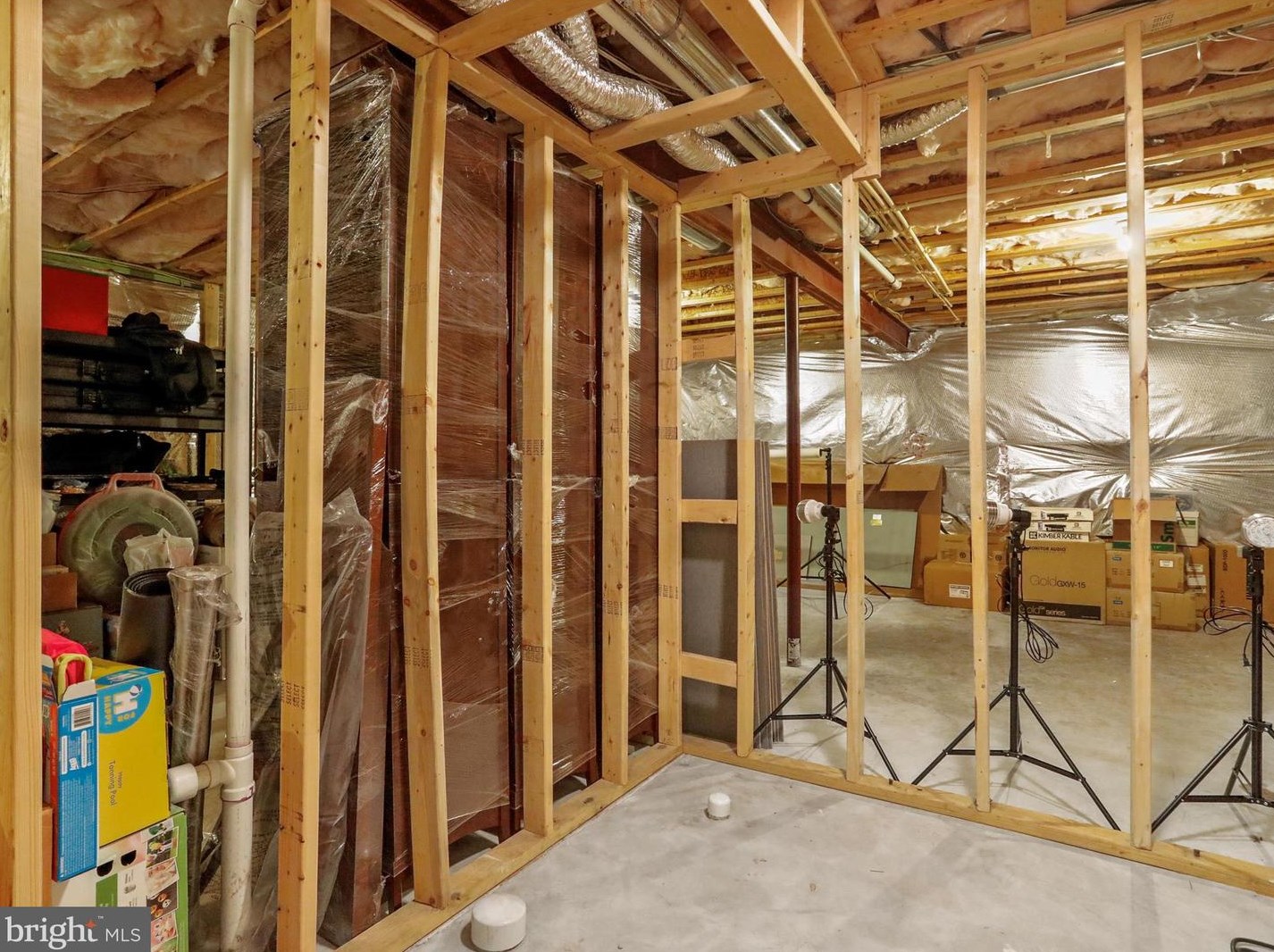 40594 Banshee Dr, Leesburg VA 20175-7514 exterior