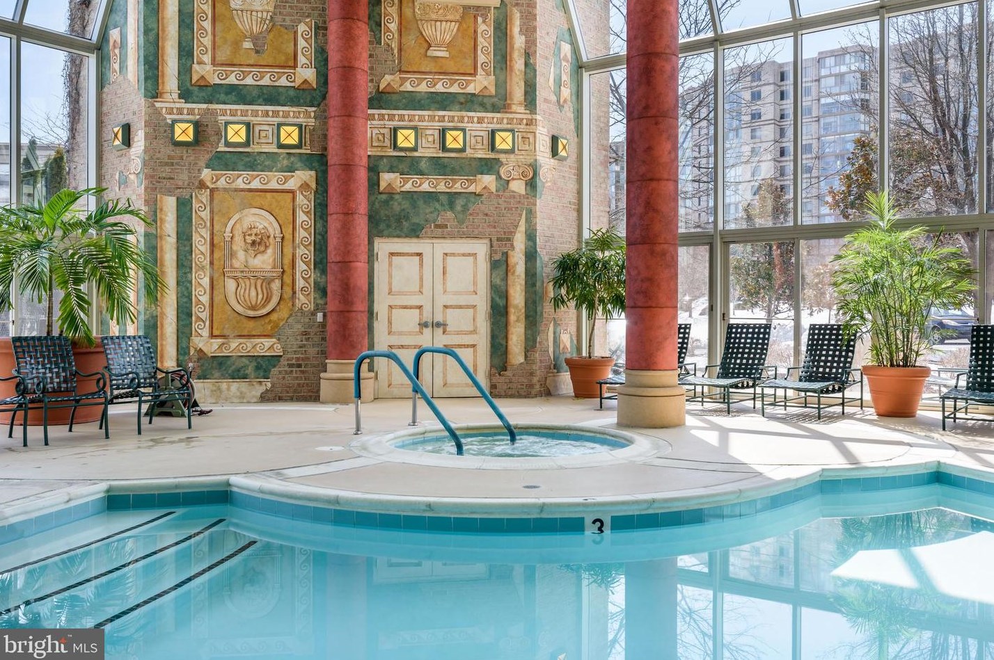 19375 Cypress Ridge Ter, Leesburg VA  20176-5182 exterior