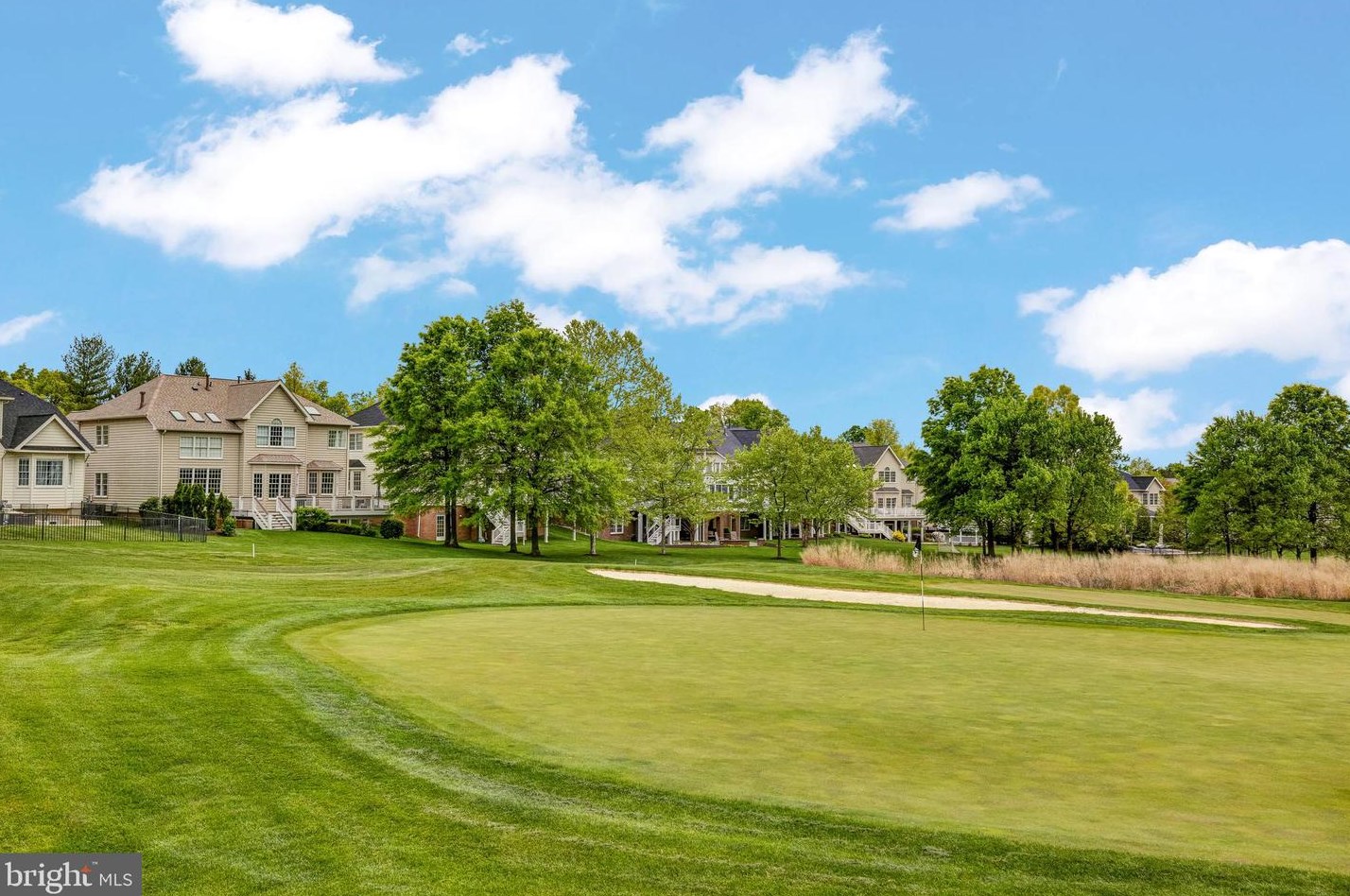 19951 Palmer Classic Pkwy, Ashburn VA  20147-5202 exterior