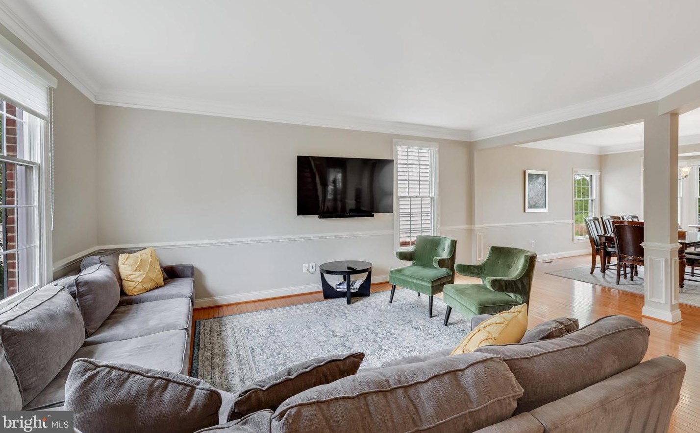 19951 Palmer Classic Pkwy, Ashburn VA  20147-5202 exterior