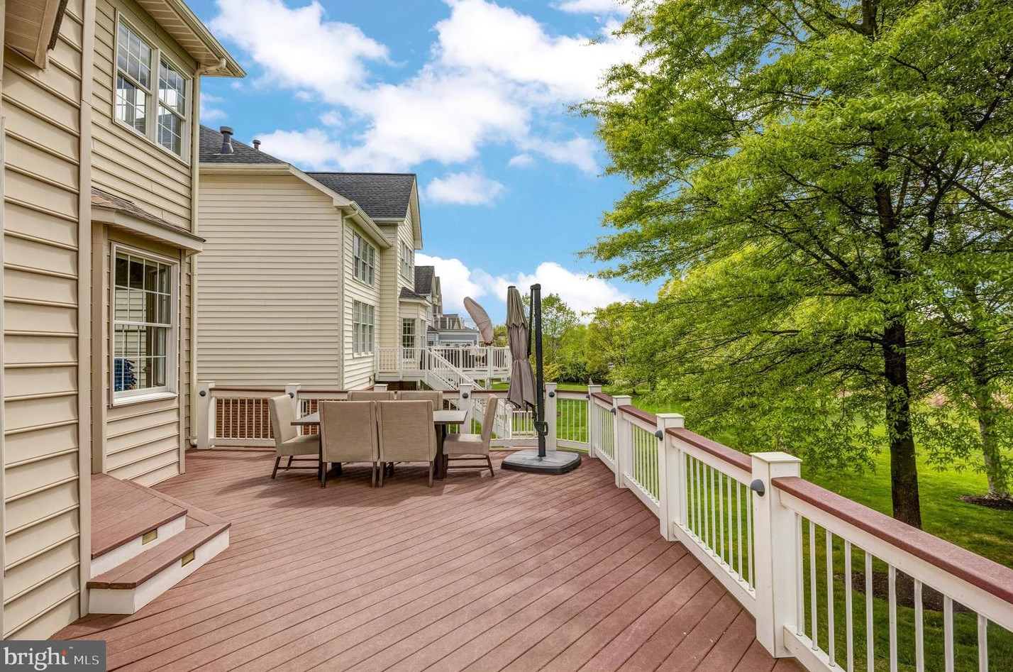 19951 Palmer Classic Pkwy, Ashburn VA  20147-5202 exterior