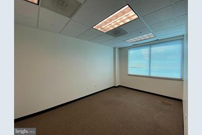 22375 Broderick Drive #255, Sterling, VA 20166 - Photo 13