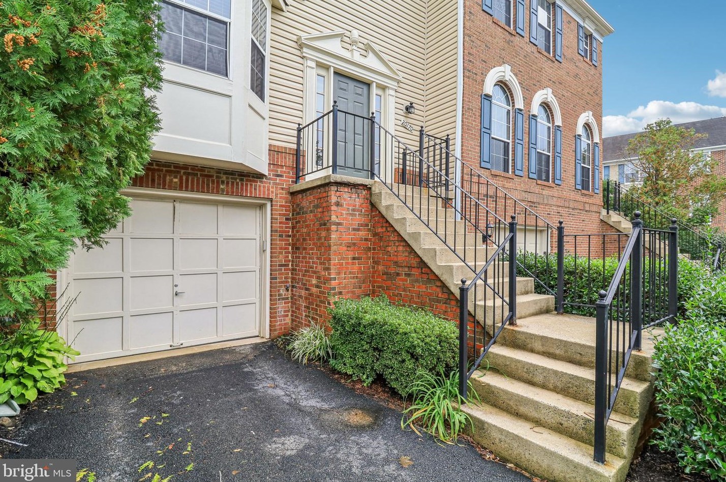 20170 Bar Harbor Ter, Ashburn VA  20147-2755 exterior