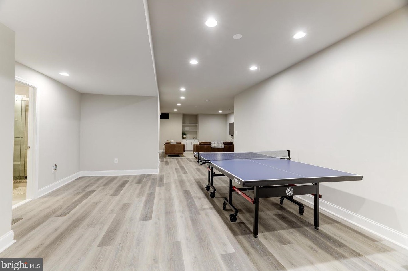 20234 Kentucky Oaks Ct, Ashburn VA 20147-3167 exterior