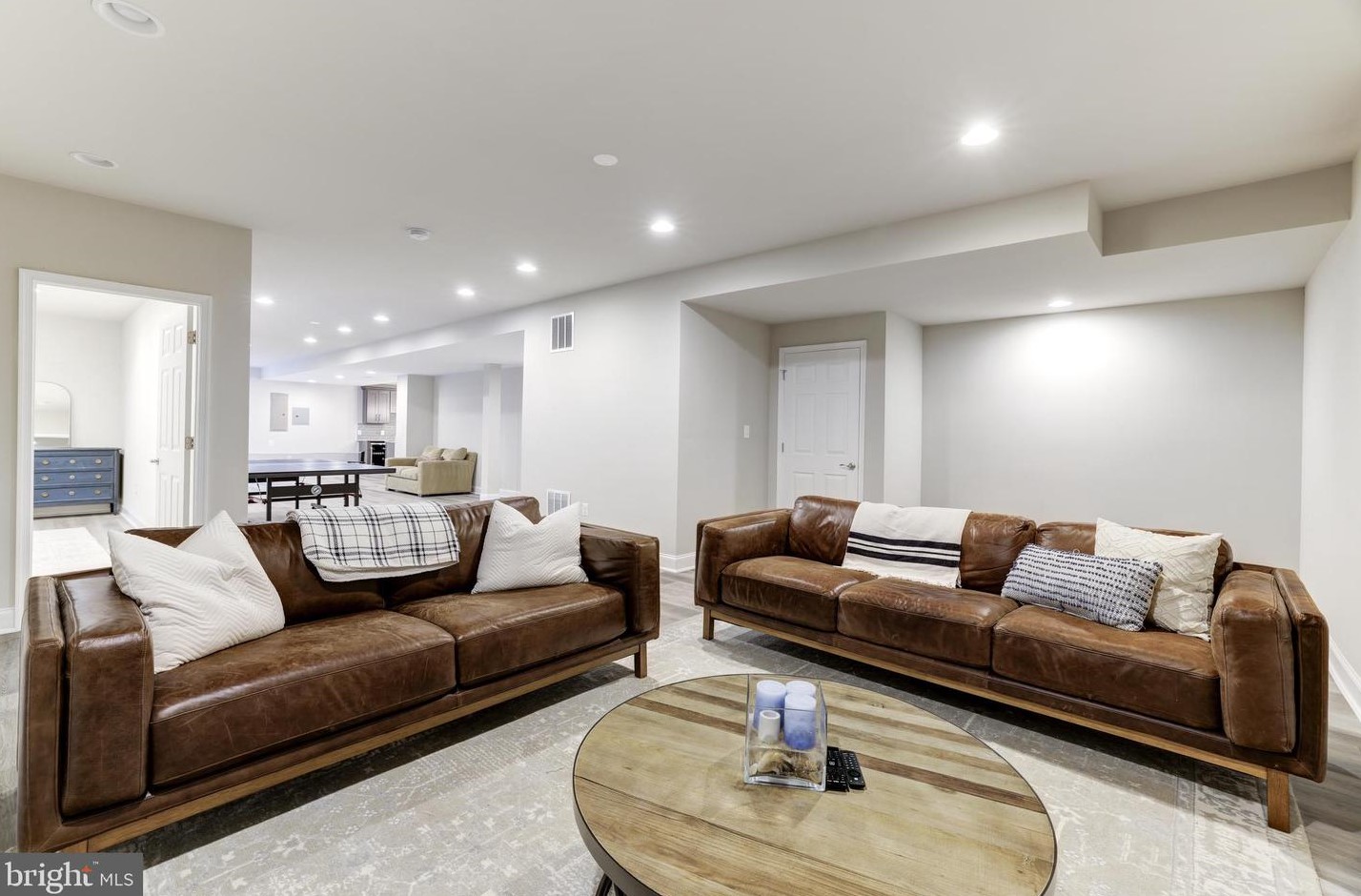 20234 Kentucky Oaks Ct, Ashburn VA 20147-3167 exterior