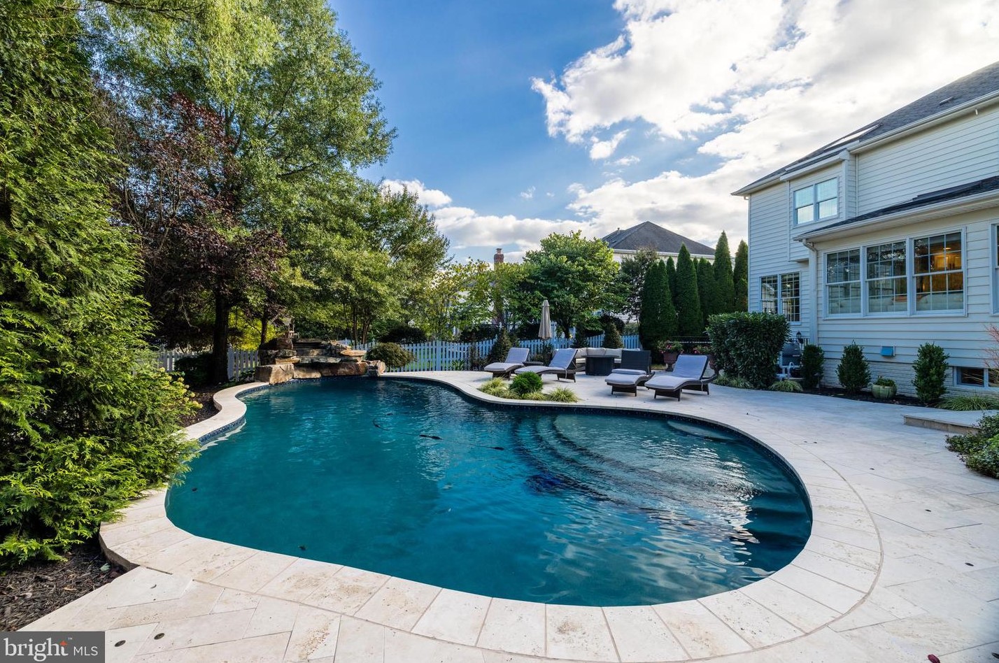 20234 Kentucky Oaks Ct, Ashburn VA 20147-3167 exterior