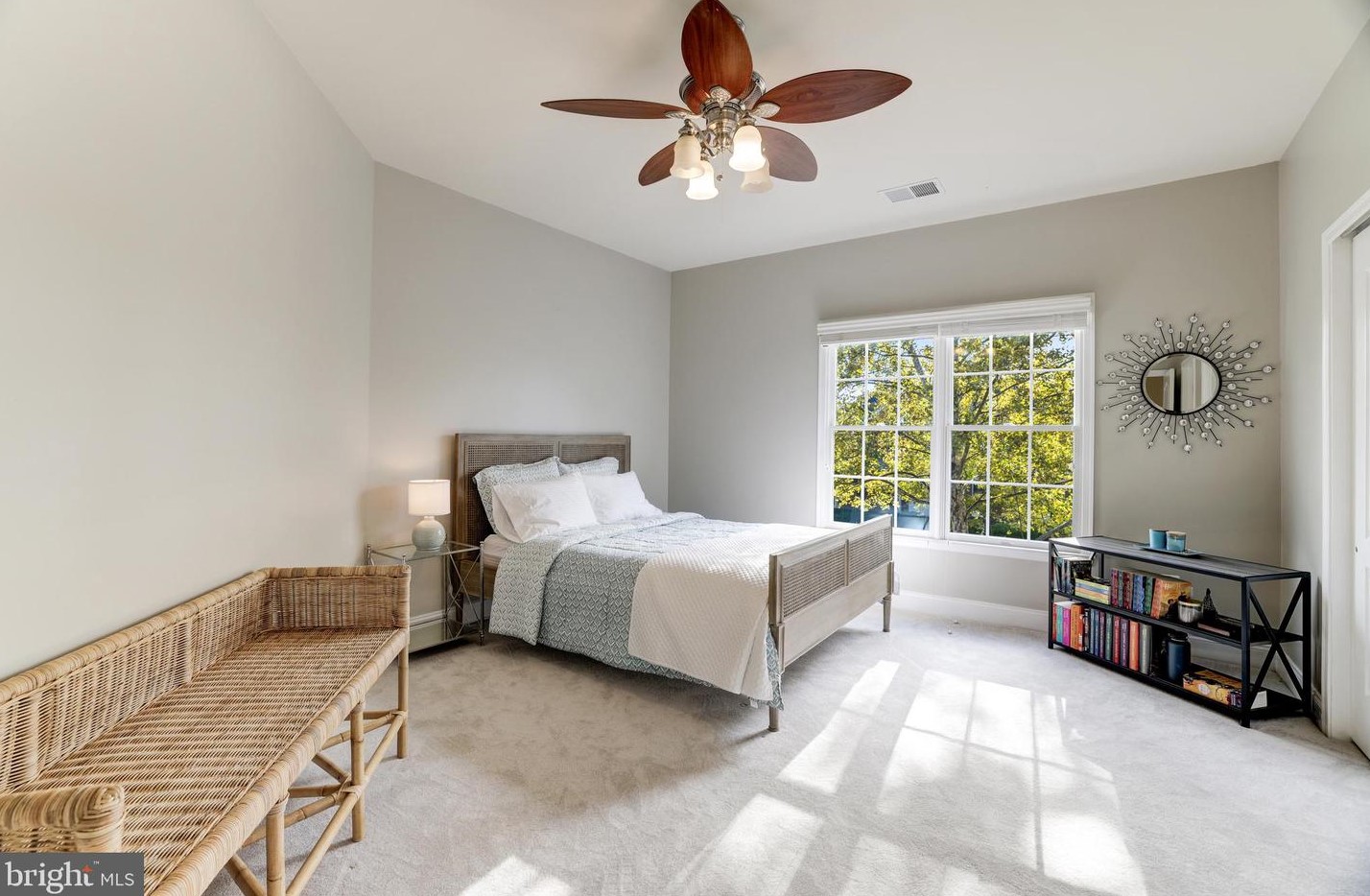 20234 Kentucky Oaks Ct, Ashburn VA 20147-3167 exterior