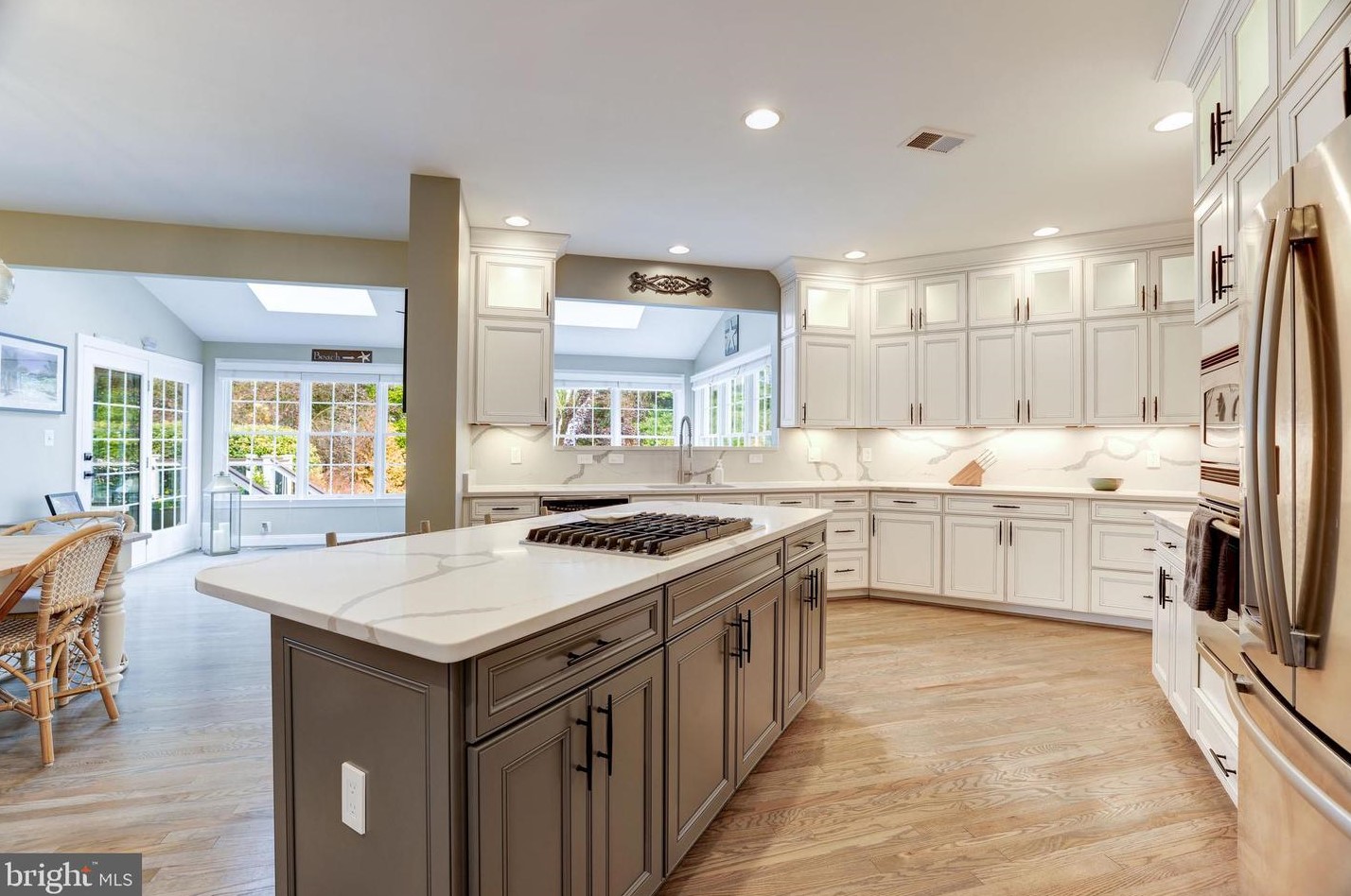 20234 Kentucky Oaks Ct, Ashburn VA 20147-3167 exterior