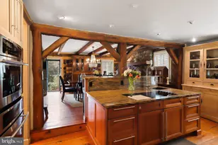 37275 Charles Town, Hillsboro, VA 20132 - Photo 11