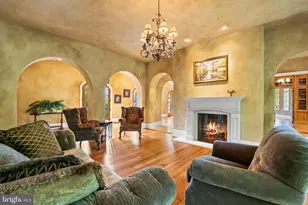 38793 Chelten Ln, Middleburg, VA 20117 - Photo 11