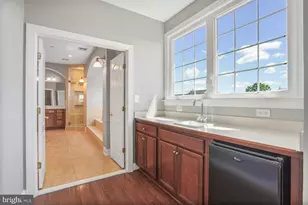 22838 Arbor View Dr, Brambleton, VA 20148 - Photo 29