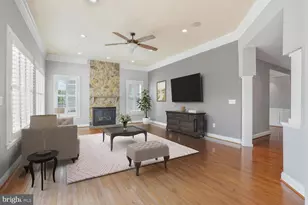 22838 Arbor View Dr, Brambleton, VA 20148 - Photo 19
