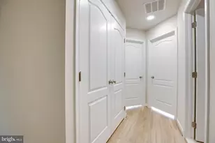 43180 Loudoun Reserve Dr, Ashburn, VA 20148 - Photo 27