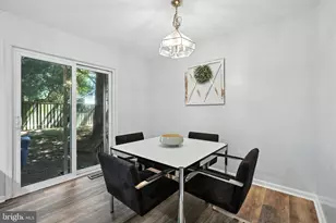 732 Balls Bluff Rd NE, Leesburg, VA 20176 - Photo 13