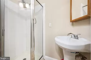 86 Sugarland Run Dr, Sterling, VA 20164 - Photo 21