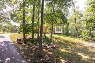 19033 Otley Rd, Purcellville, VA 20132 - Photo 13