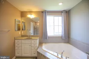 43368 Town Gate Square, Chantilly, VA 20152 - Photo 29