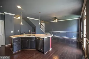 43368 Town Gate Square, Chantilly, VA 20152 - Photo 5