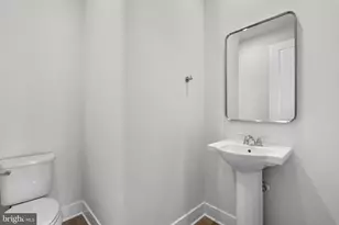 44486 Lowestoft Sq, Ashburn, VA 20147 - Photo 17